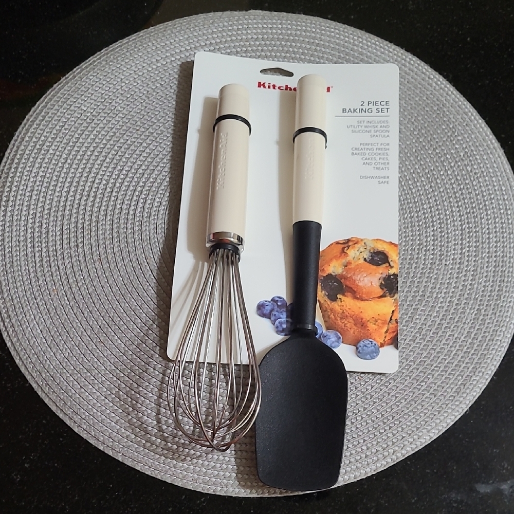 KitchenAid 2 Piece Baking Set